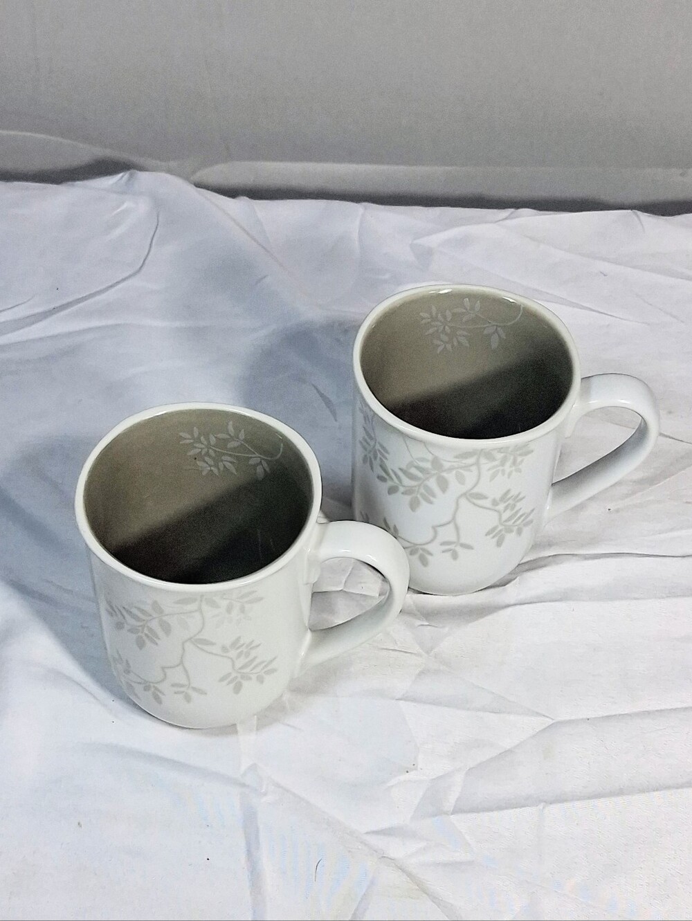Set of 2 Gibson Elite Zensa 12 Oz.  Stoneware Coffee Cups Like New!